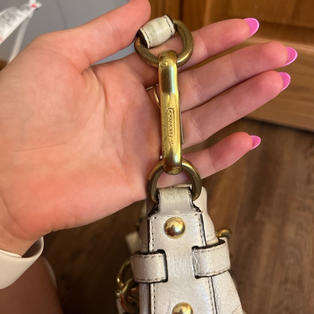 Coach Purse - Picture 4 of 6